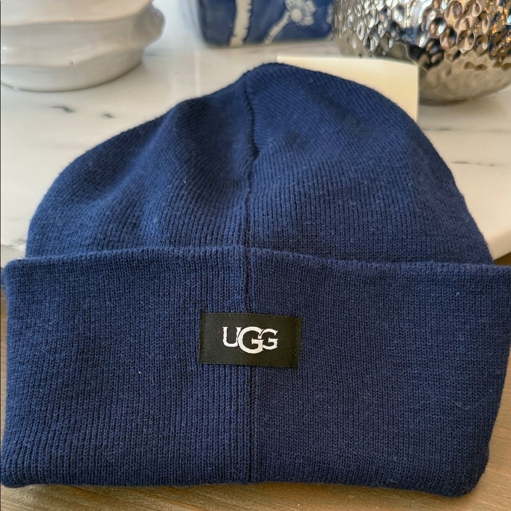 NWT UGG Navy Cuff Beanie